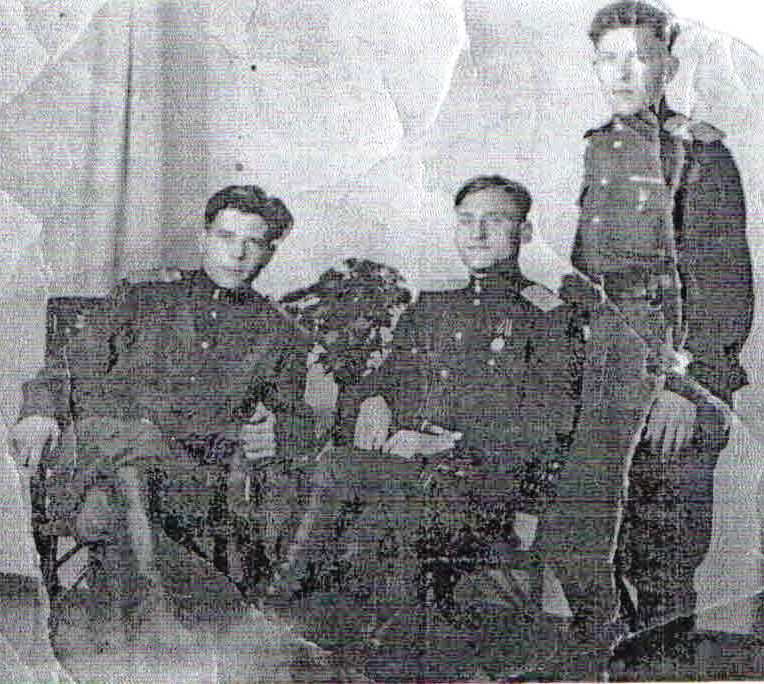 БОШЕНЯТОВ П.П. СЛЕВА.jpg
